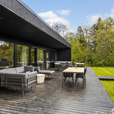 3 Bedroom Beautiful In