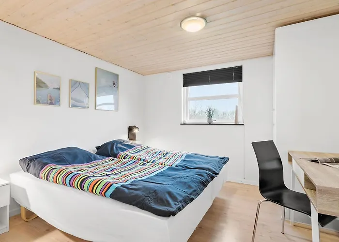 Vakantiehuis 3 Bedroom Beautiful In Tarm
